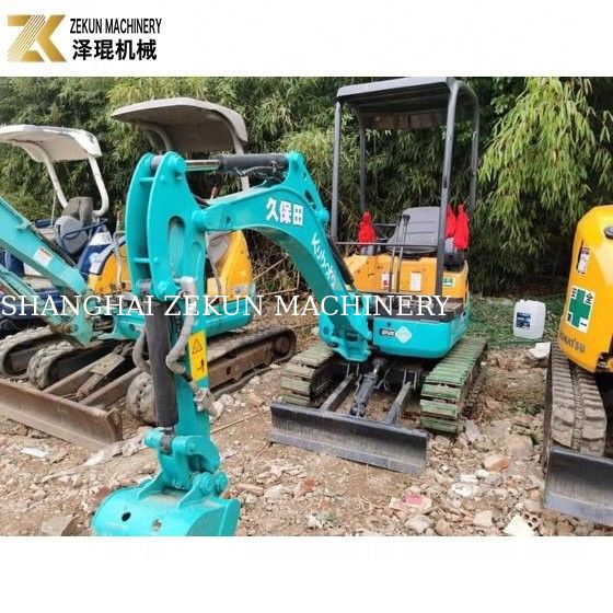 1.5 톤 원형 수압 펌프 건설용 고무 트랙과 함께 미니 디젤 엑버