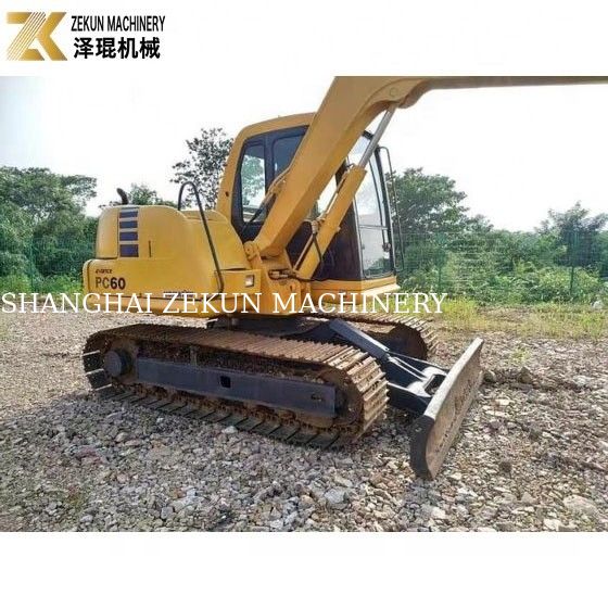 6200KG 기계 무게 사용 코마쓰 PC60-7 발굴기 일본 원본 수압 펌프