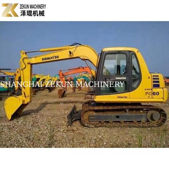 6200KG 기계 무게 사용 코마쓰 PC60-7 발굴기 일본 원본 수압 펌프