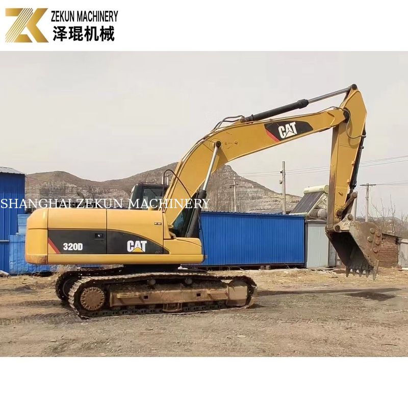일본에서 사용 된 CAT 320D 크롤러 발굴기 20930 KG 기계 무게 CAT 수압 밸브