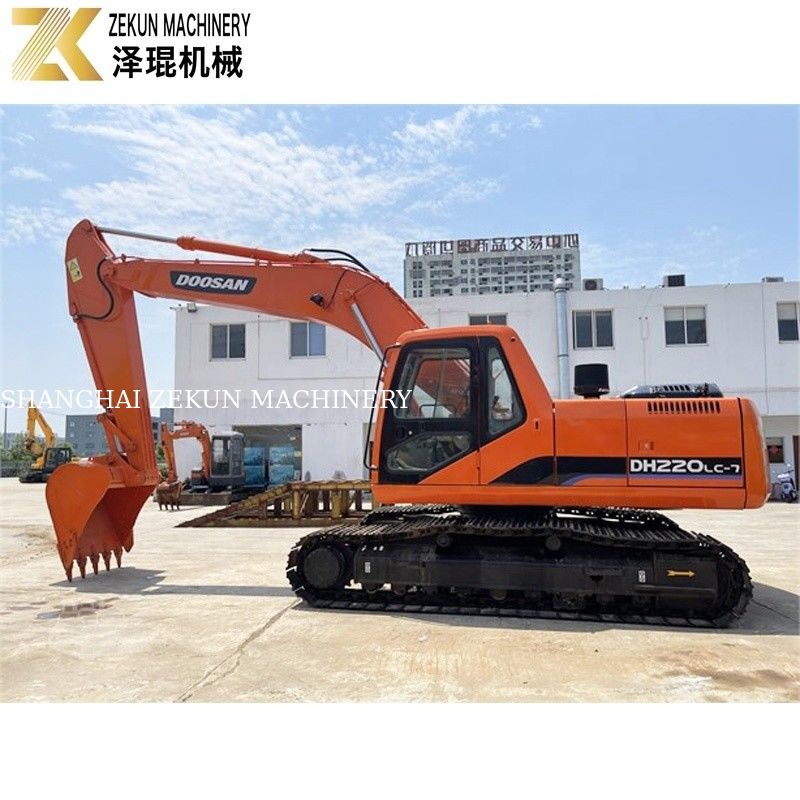 사용 된 땅 채굴기 22톤 Doosan 220 발굴기 DH220LC-7 엔진 21400 K