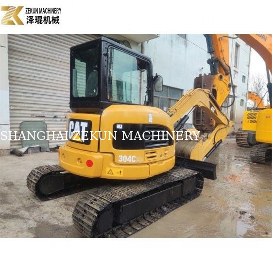 4 톤 사용 된 CAT 304 발굴기, 닫힌 객실과 원본 수압 실린더