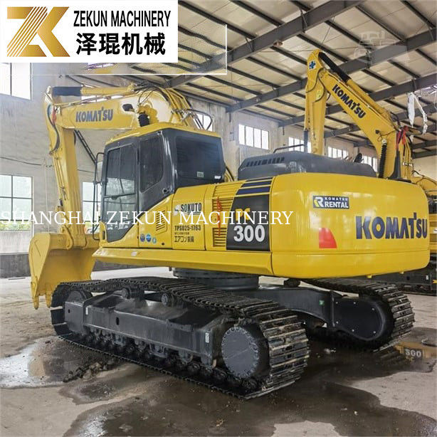 32톤 1.8m3 사용 된 휠 로더 KOMATSU PC 300-7LC HD 6LE LC-8