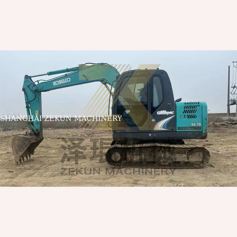 0.4m3 버킷 용량 2017 상하이에서 사용 된 Kobelco 907 E307D Sk75 Sk75-11 발굴기