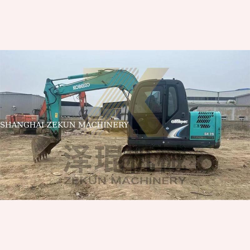 0.4m3 버킷 용량 2017 상하이에서 사용 된 Kobelco 907 E307D Sk75 Sk75-11 발굴기