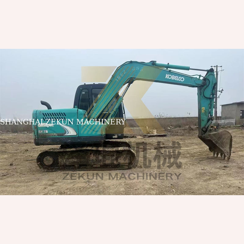 0.4m3 버킷 용량 2017 상하이에서 사용 된 Kobelco 907 E307D Sk75 Sk75-11 발굴기