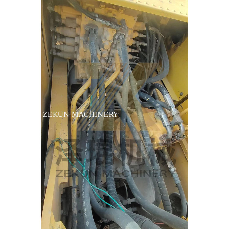 코마쓰 PC200-7 PC200-8N1 크롤러 발굴기 110KW 엔진을 가진 발굴기 상하이