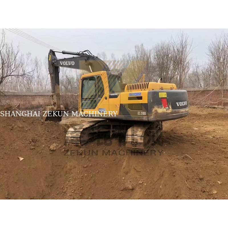 중고용 볼보 EC200B EC210BLC 240BLC 290BLC D6D EC210 BLC 상하이에서의 발굴기 21000 KG