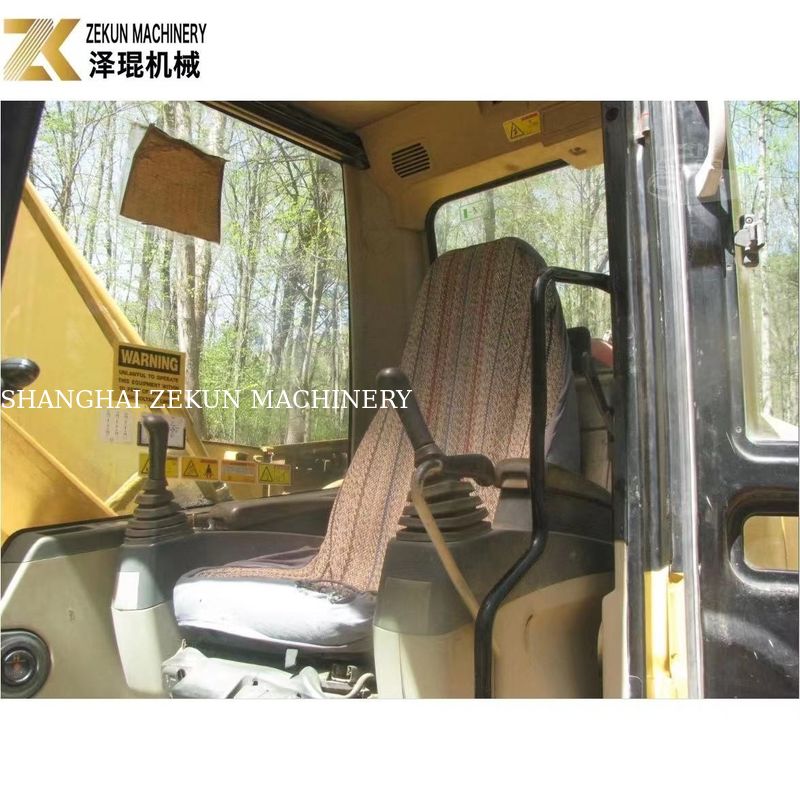 20톤 중고용 Cat 320Cl 크롤러 발굴기 일본 2016년