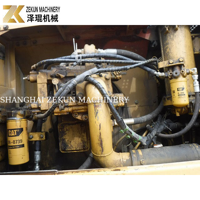 저렴한 가격 Cat 330 CL 발굴기 패널 165.5 KW 전력 및 수압 펌프와 캐빈