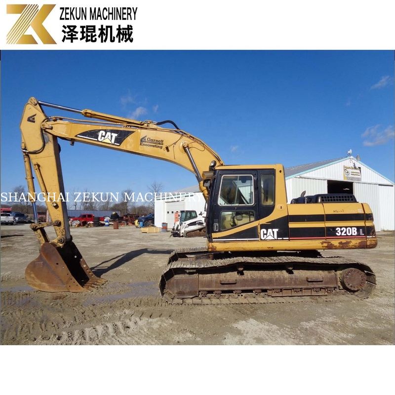 CAT 320 BL 발굴기와 97kw Caterpillar 엔진으로 가능해진 땅 채굴