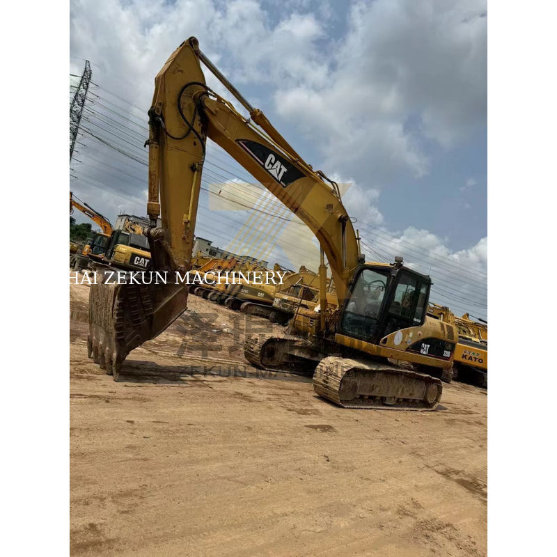 2015년 중고 Shantui Kato Excavator 320D 상하이 다른 수압 펌프