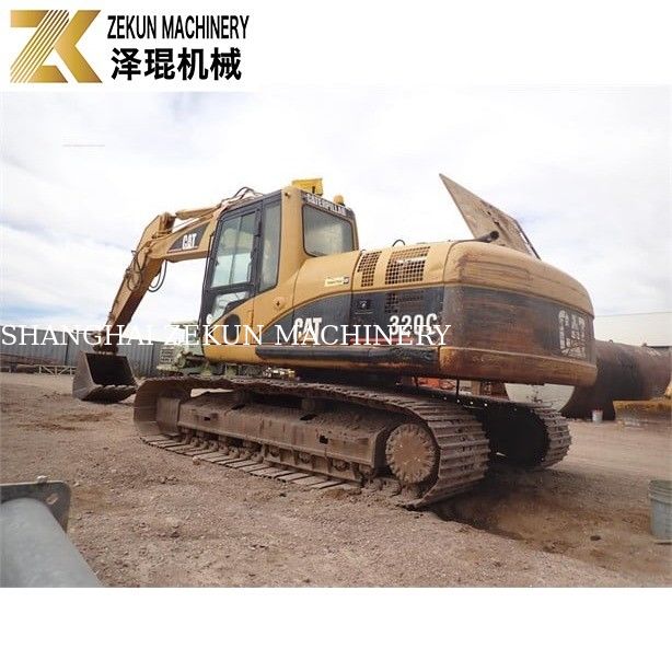 저렴한 가격에 엔진과 수압 펌프가 있는 Cat 320 D2 발굴기 4000 작업 시간