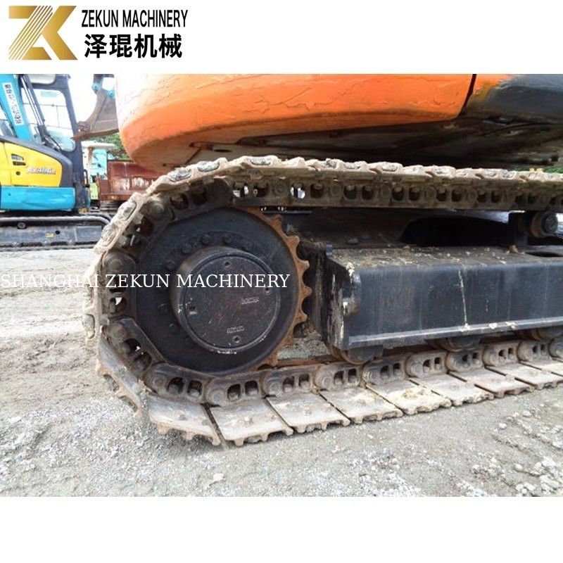 일본은 7.5 톤의 사용 된 히타치 ZX75 발굴기 Isuzu 엔진 ZX75US-A를 수입했습니다.
