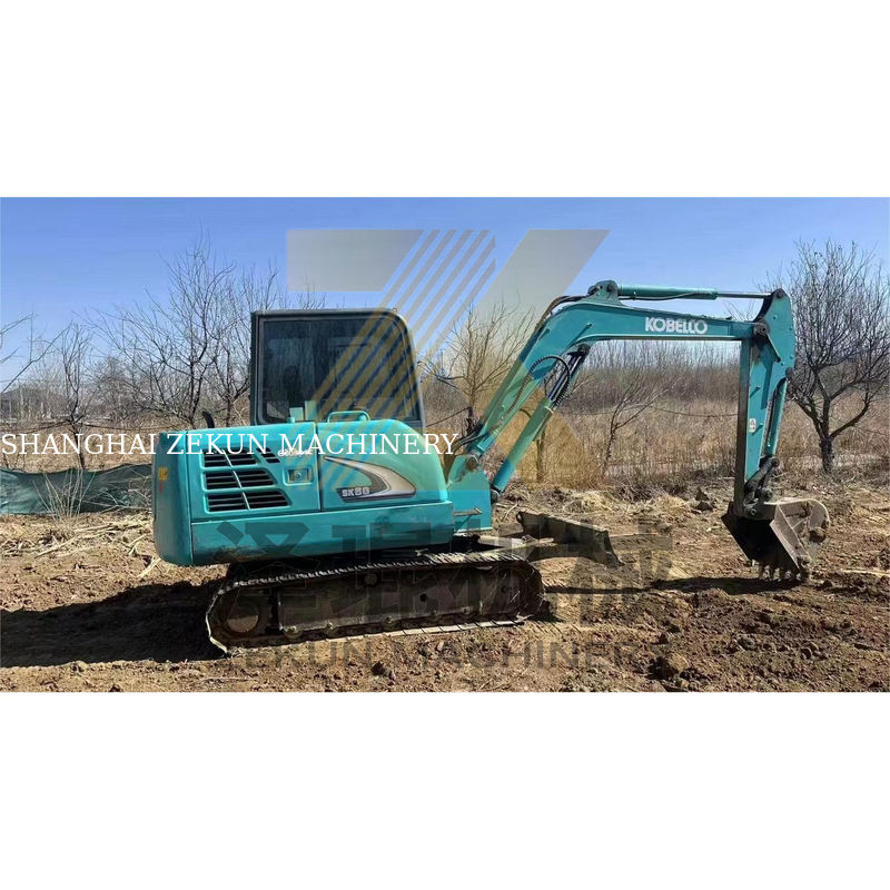 좋은 상태 사용 된 Kobelco SK60-3/5/8/10 미니 발굴기 6톤 35.5KW 전력