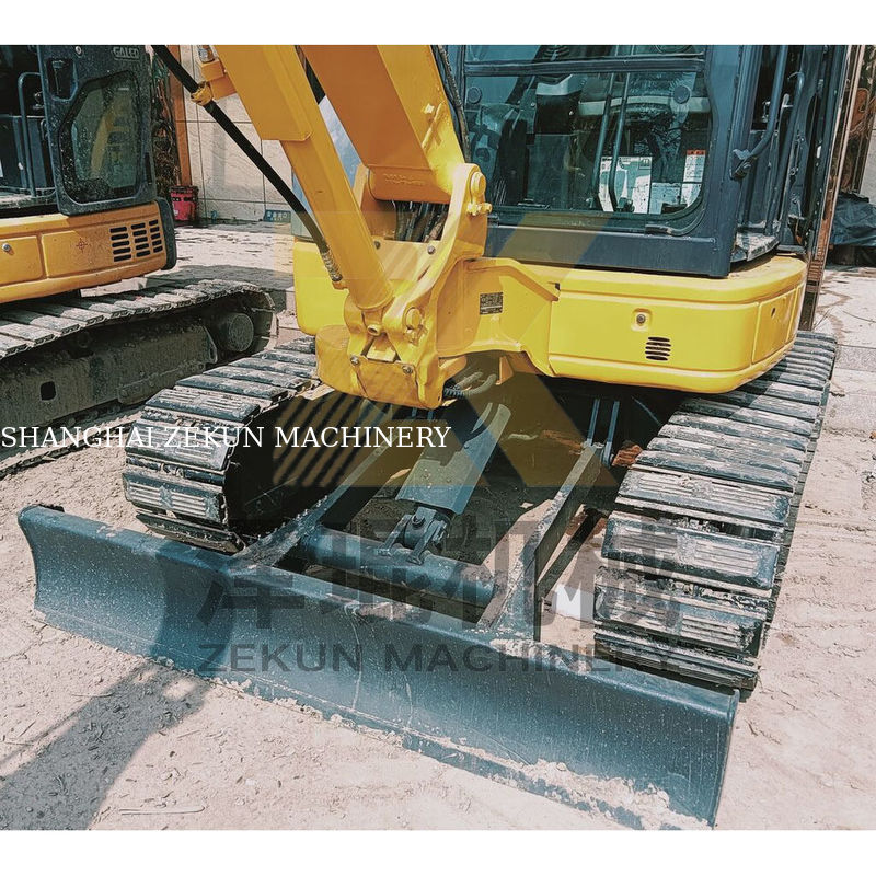 작은 크기의 사용 된 코마쓰 PC 40 발굴기 PC40MR-1 PC40MR-2 작업 시간 2001-4000