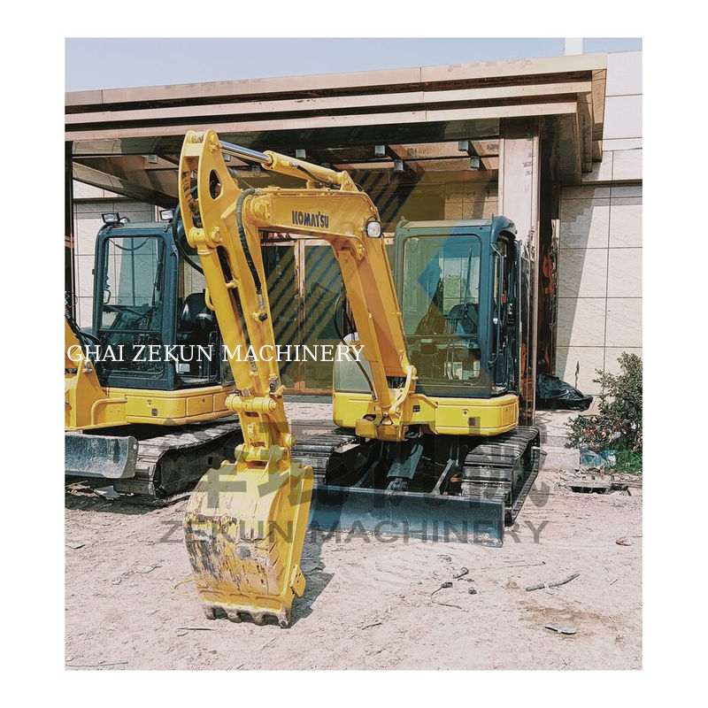 작은 크기의 사용 된 코마쓰 PC 40 발굴기 PC40MR-1 PC40MR-2 작업 시간 2001-4000
