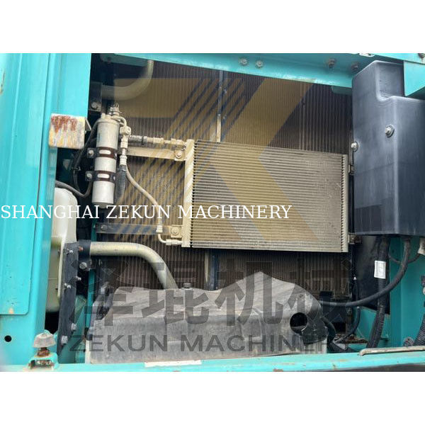 2018 사용 된 Kobelco SK200-8 발굴기 기계와 낮은 작업 시간 최고의 상태