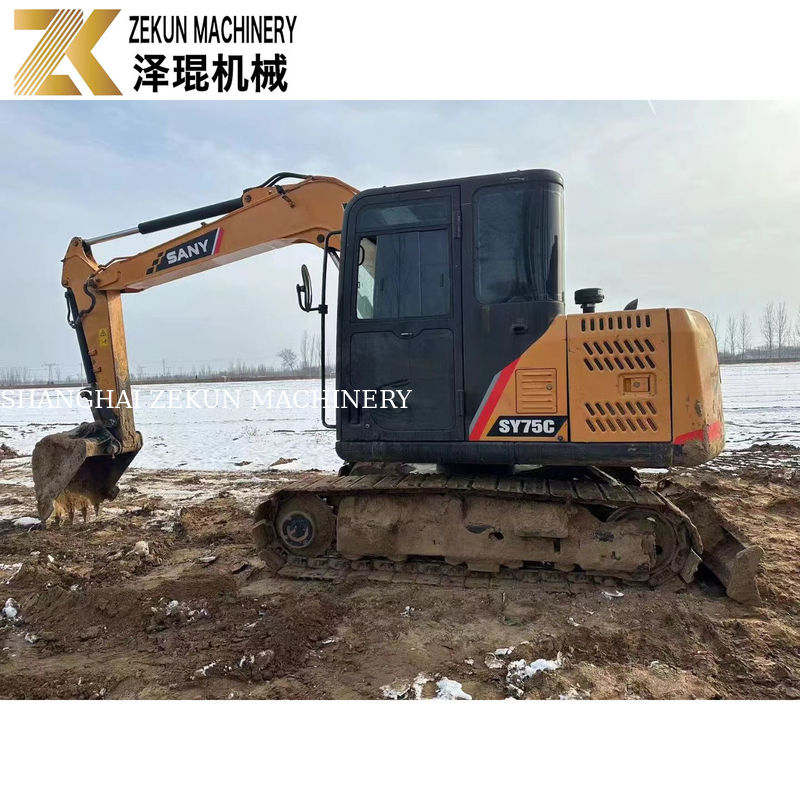 사용 된 SANY 75C 발굴기 및 작업 시간 2001-4000 기계 무게만 7500 KG