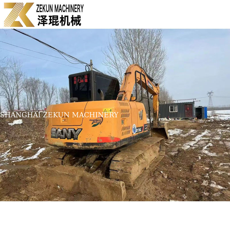 사용 된 SANY 75C 발굴기 및 작업 시간 2001-4000 기계 무게만 7500 KG