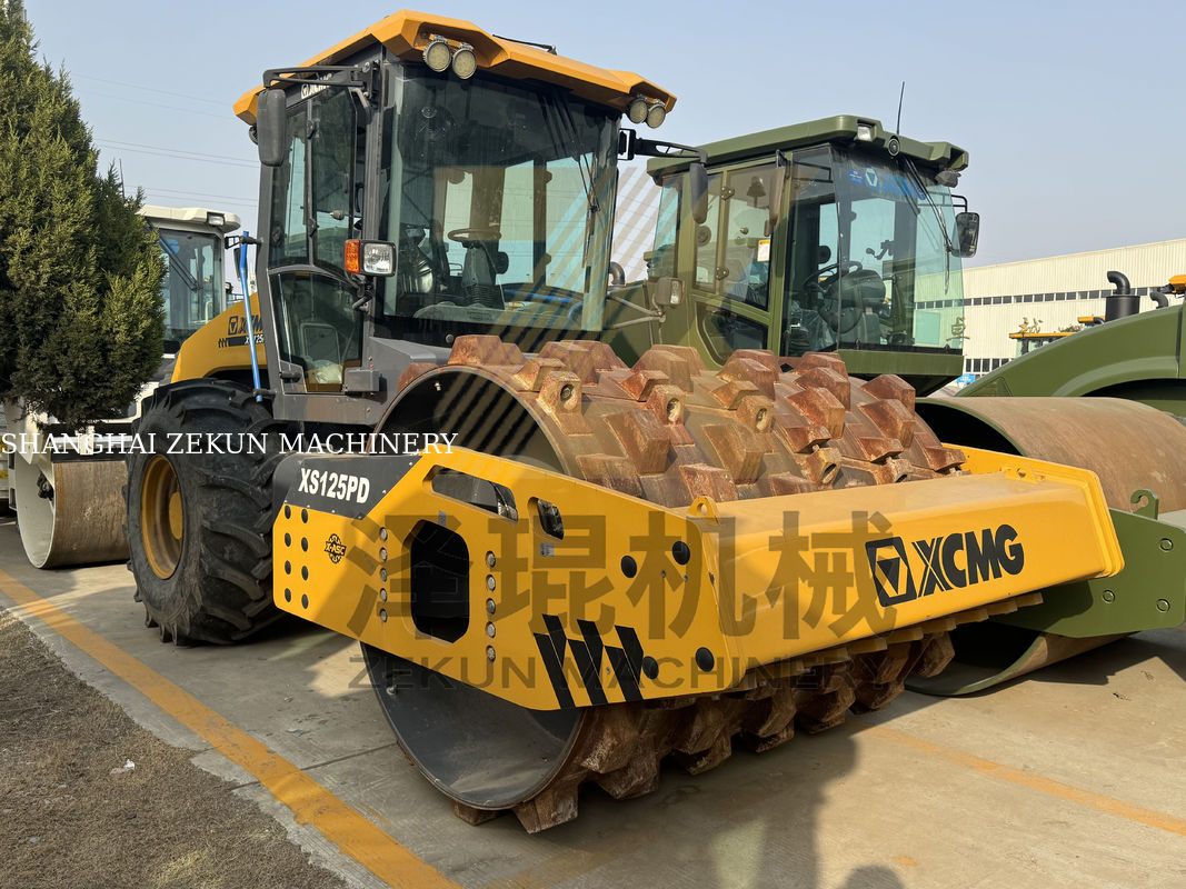 12톤 XCMG XS125 완전 수압 단일 드럼 롤러 EU 스테이지 V