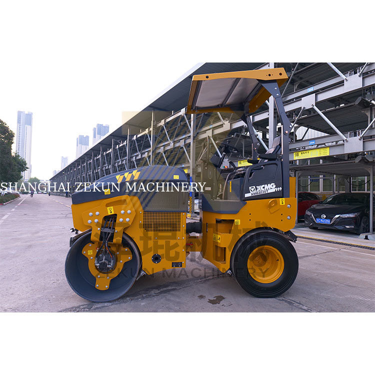 3.8T XCMG XMR403VT 진동 롤러 중국 3단계