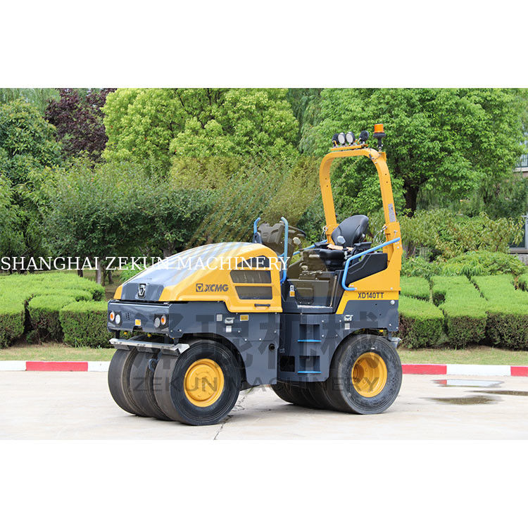 32톤 XCMG XD140TT 진동 롤러 EU 단계 V / EPA 단계 4F