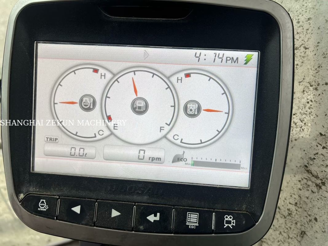 사용 된 2020 Doosan DX380 발굴기 4 816 작업 시간 좋은 상태