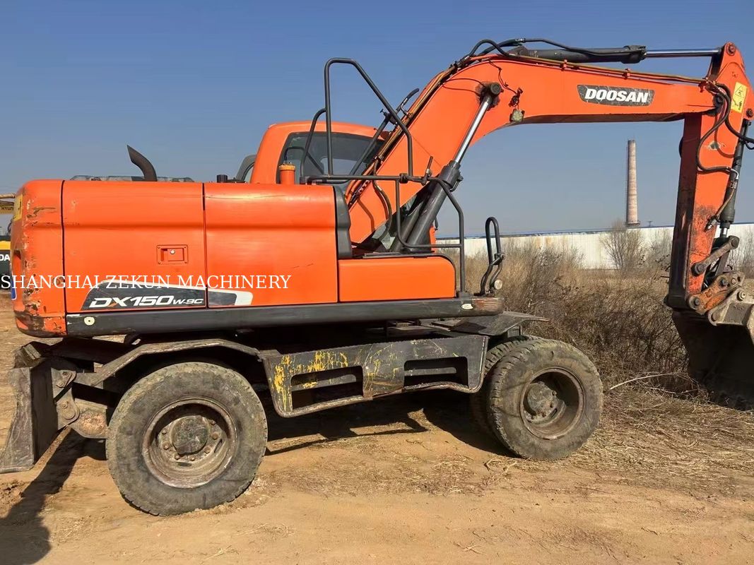 Doosan DX150W-9C 발굴기 15톤 바퀴 종류 판매
