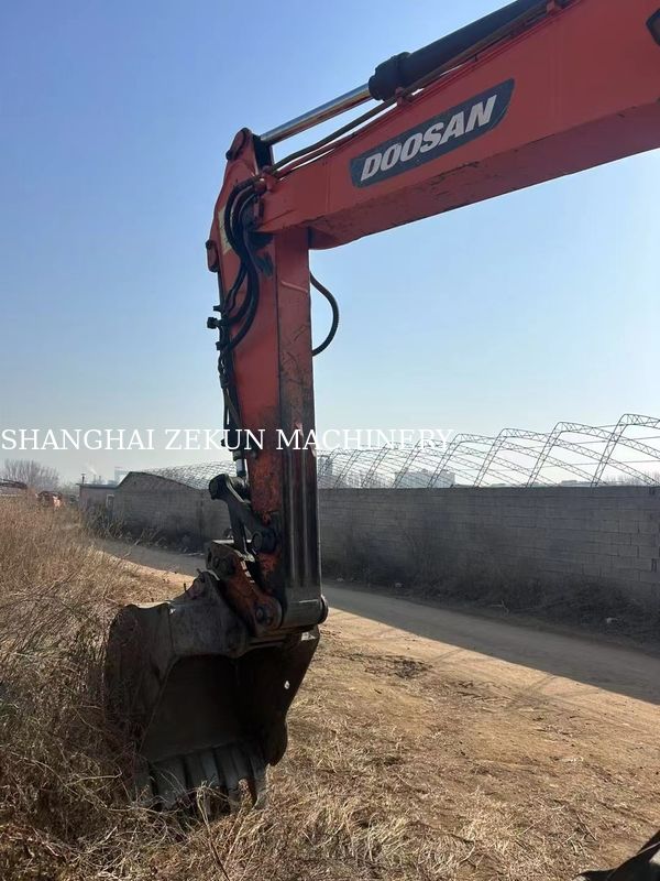 Doosan DX150W-9C 발굴기 15톤 바퀴 종류 판매