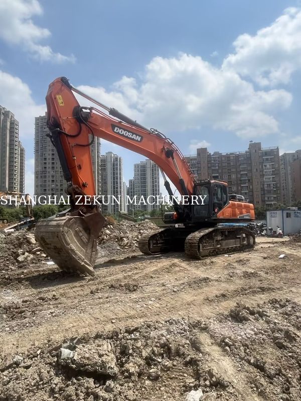사용 된 Doosan DX500LC-9C 발굴기 800 Rpm 호스 파워 및 최대 발굴 높이 11