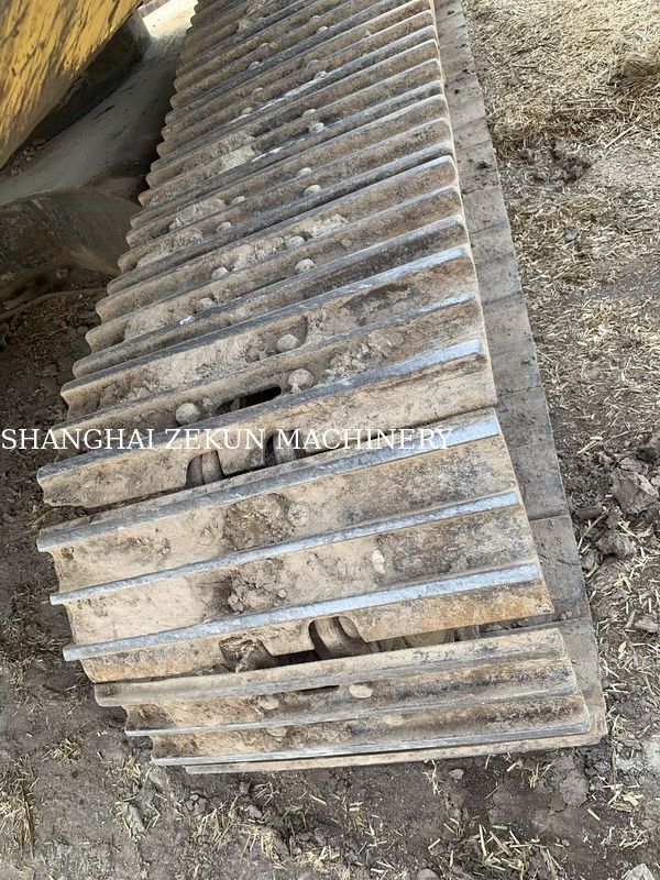 2015년 코마쓰 PC210LC-8MO 발굴기 100kg의 작동 무게와 최대 발굴 범위 9