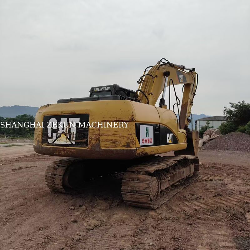 2016년식 CAT 320D 굴착기 20톤급, CAT C6.4 ACERT 엔진, 최대 굴착 깊이 680mm