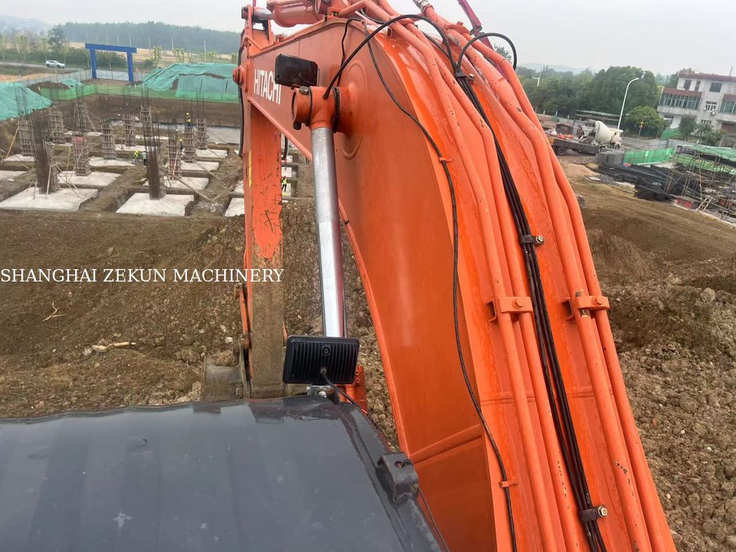 2020 히타치 ZX220-5A 발굴기 6541hrs 최대 발굴 높이 630mm 최대 발굴 깊이 670mm 중량 작업용