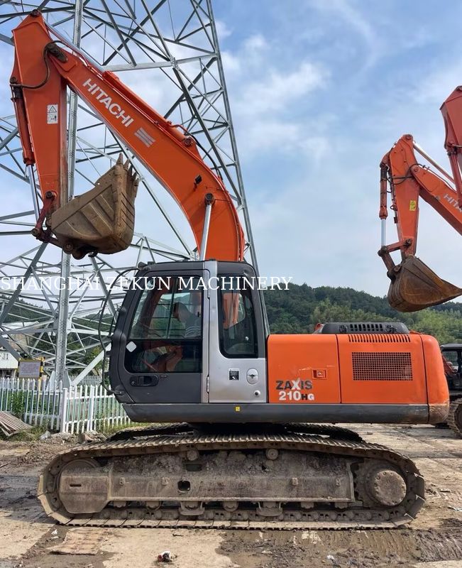 히타치 ZX200-3G 발굴기 11056hrs 이동 속도 3.5 / 5.5 km/h
